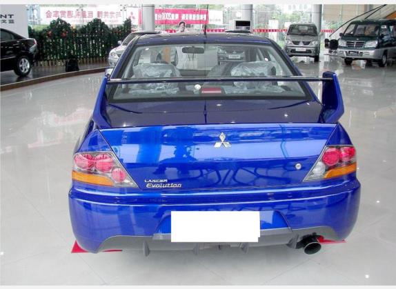 LANCER 2006款 2.0T EVO IX 外观   正后