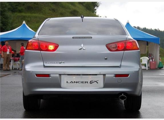 LANCER 2008款 2.0 EX 时尚版 外观   正后
