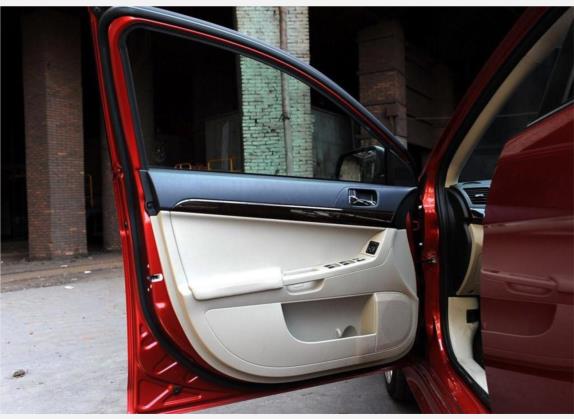 LANCER 2008款 2.0 EX 时尚运动版 车厢座椅   前门板