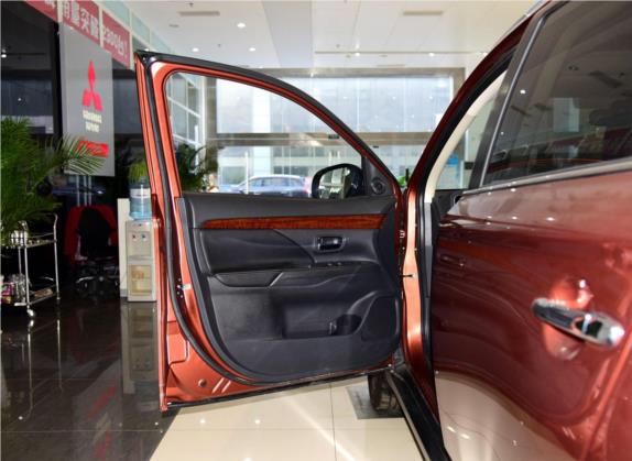 欧蓝德(进口) 2014款 2.4L 四驱精英GT超值版 7座 车厢座椅   前门板