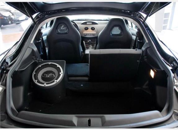 伊柯丽斯 2008款 2.4L 火影炫耀版 车厢座椅   后备厢
