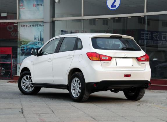 劲炫ASX 2013款 1.6L 手动两驱标准版 外观   斜后