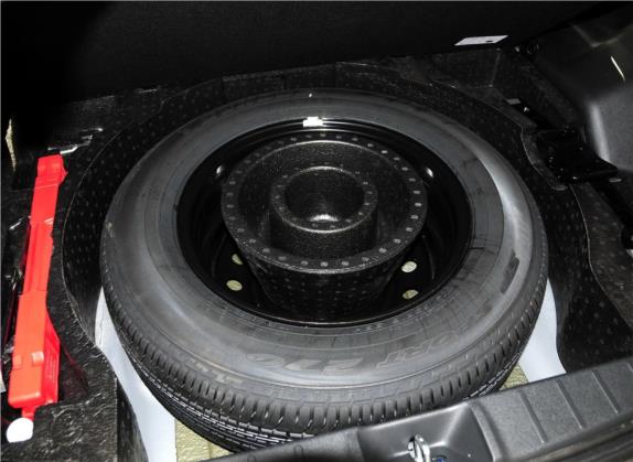 劲炫ASX 2013款 2.0L CVT两驱精英版 其他细节类   备胎