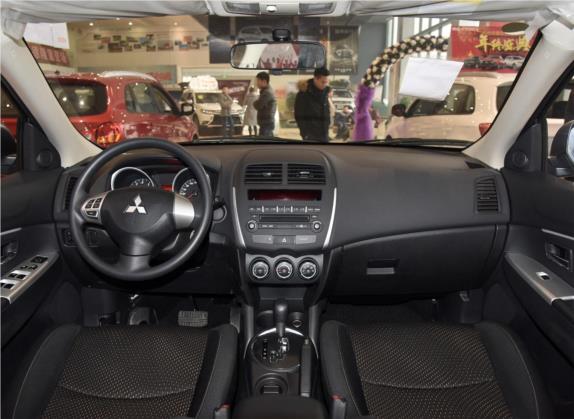 劲炫ASX 2016款 2.0L CVT两驱卓越版 中控类   中控全图