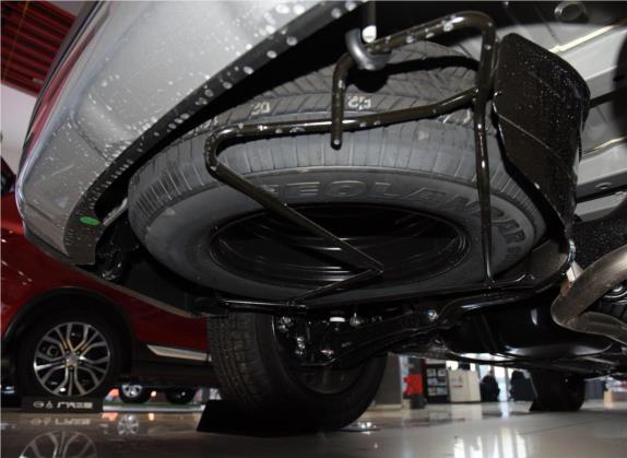欧蓝德 2019款 2.0L 两驱畅享版 7座 国V 其他细节类   备胎