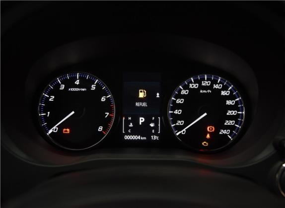欧蓝德 2019款 2.0L 两驱畅享版 7座 国V 中控类   仪表盘