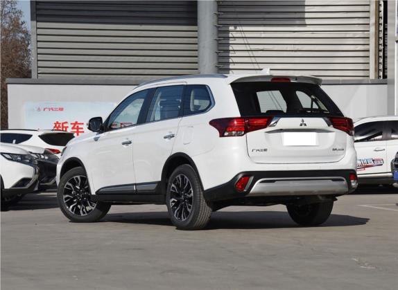 欧蓝德 2019款 2.4L 四驱致享版 7座 国V 外观   斜后