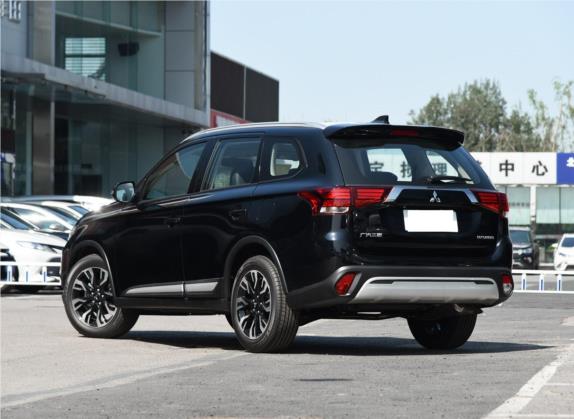 欧蓝德 2019款 2.0L 两驱畅享版 5座 国VI 外观   斜后