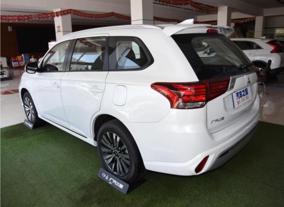 欧蓝德 2021款 2.0L 两驱畅享版 5座 外观   斜后