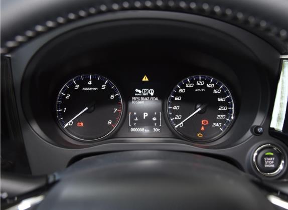 欧蓝德 2021款 2.0L 两驱畅享版 5座 中控类   仪表盘