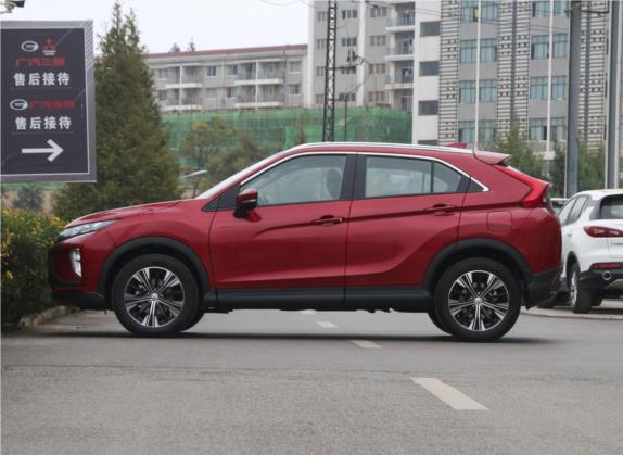 奕歌 2019款 1.5T CVT两驱无畏版 国V 外观   正侧