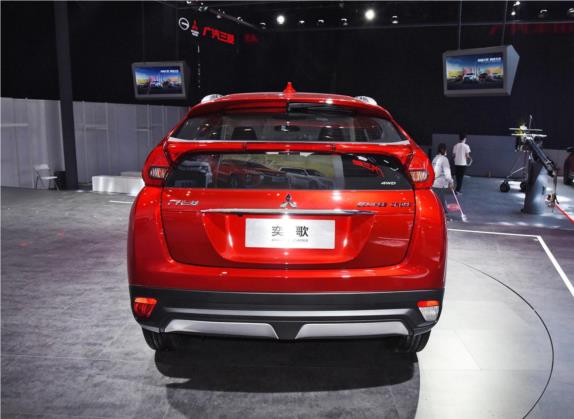 奕歌 2021款 1.5T CVT四驱燃情版 外观   正后