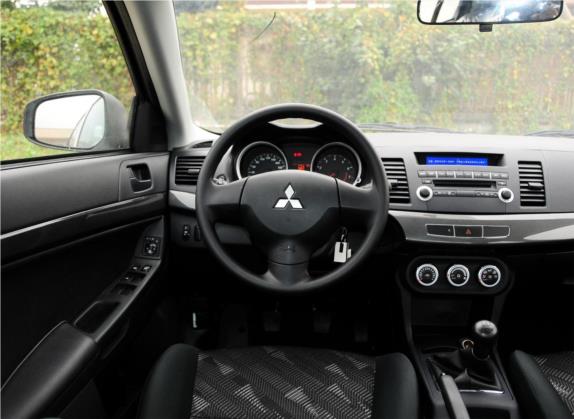 风迪思 2013款 1.6L 手动舒适型 中控类   驾驶位