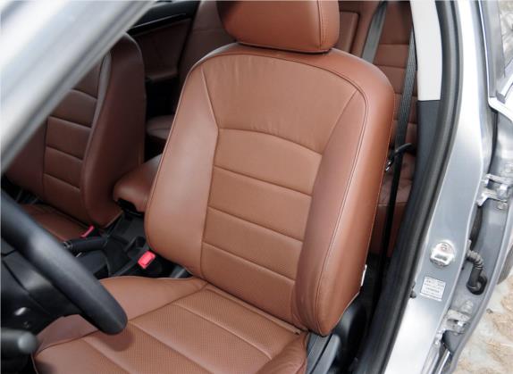 风迪思 2013款 1.8L 自动豪华型 国IV 车厢座椅   后排空间