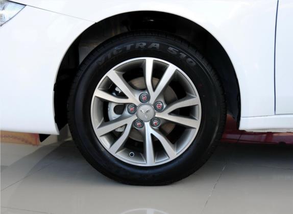风迪思 2013款 1.8L 手动舒适型 国V 其他细节类   前轮