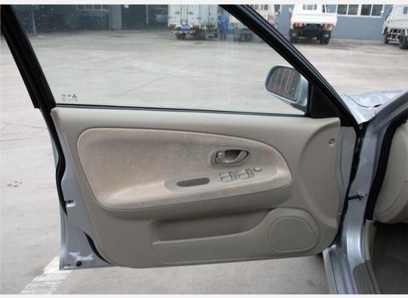 蓝瑟 2006款 1.6L 手动舒适型SEi 车厢座椅   前门板