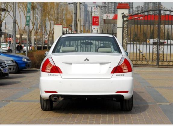 蓝瑟 2010款 卓越版 1.6L 手动舒适型 外观   正后