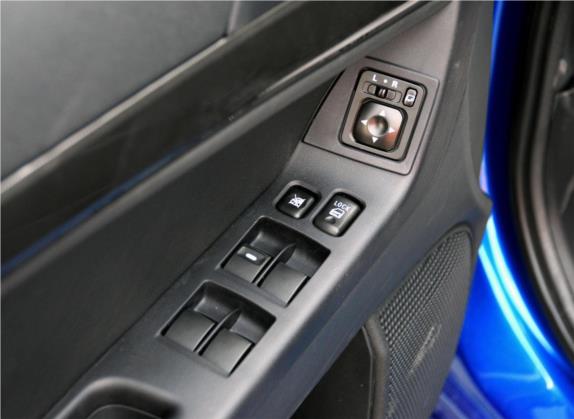 翼神 2011款 致尚版 1.8L 手动豪华型 车厢座椅   门窗控制