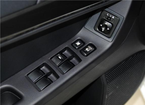 翼神 2012款 时尚版 1.8L CVT舒适型 车厢座椅   门窗控制