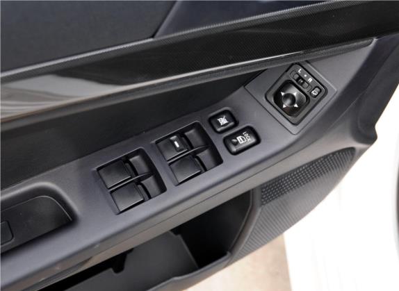 翼神 2012款 致尚版 1.8L 手动豪华型 车厢座椅   门窗控制