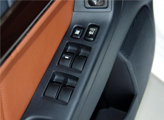 翼神 2013款 致炫版 2.0L CVT旗舰型 车厢座椅   门窗控制