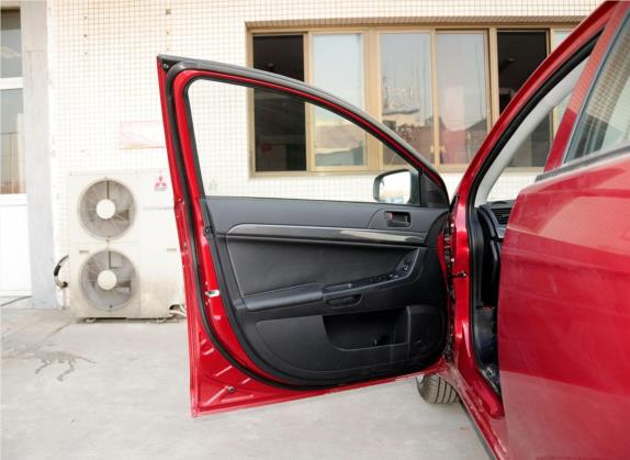 翼神 2013款 风尚版 1.6L 手动经典型 车厢座椅   前门板