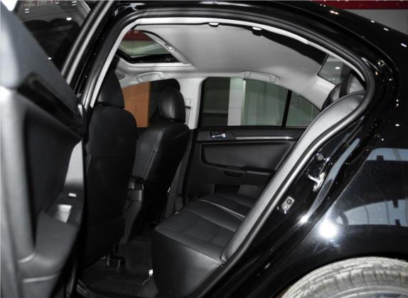 翼神 2014款 竞速版 1.8L CVT舒适型 车厢座椅   后排空间
