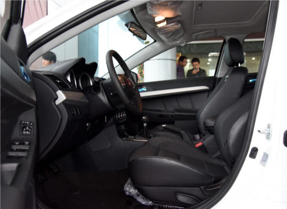 翼神 2015款 1.8L 手动致尚版 国V 车厢座椅   前排空间