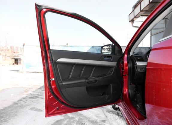 翼神 2015款 1.8L CVT致尚版 国V 车厢座椅   前门板