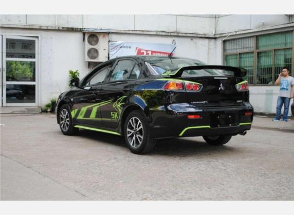 翼神 2015款 1.8L 手动魅影版 外观   斜后