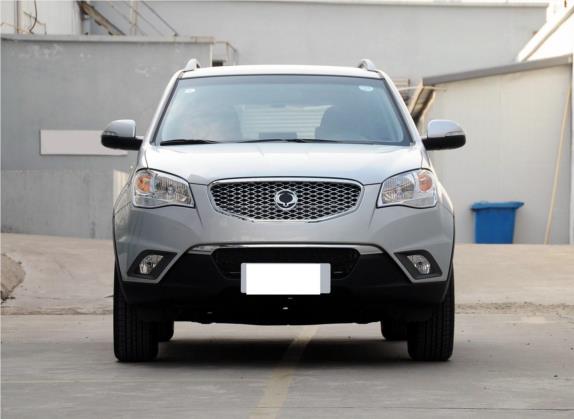 柯兰多 2013款 2.0L 汽油两驱自动精英版 外观   正前