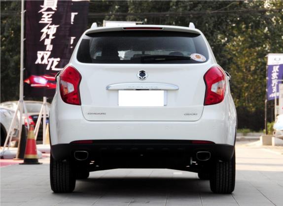 柯兰多 2014款 2.0L 汽油两驱手动舒适导航版 外观   正后