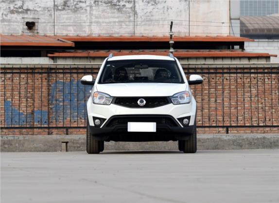 柯兰多 2015款 2.0L 两驱自动致享版 外观   正前