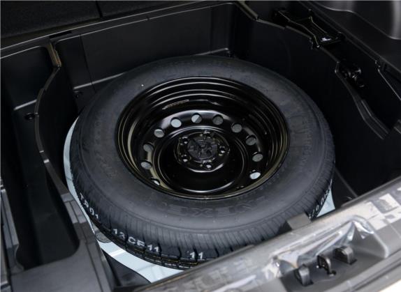 柯兰多 2015款 2.0L 四驱自动致纯版 其他细节类   备胎