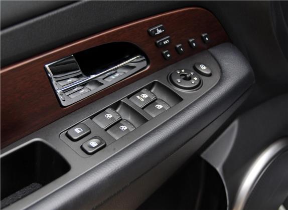 雷斯特W 2014款 2.7T 四驱豪华导航版5座 车厢座椅   门窗控制