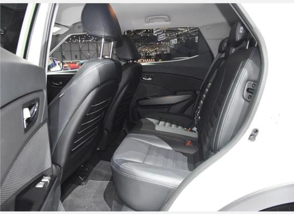 途凌 2016款 1.6L 汽油 四驱自动豪华版 车厢座椅   后排空间