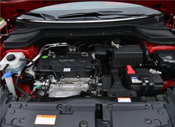 蒂维拉 2015款 1.6L 自动两驱致酷版 其他细节类   发动机舱