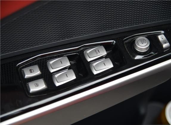 蒂维拉 2015款 1.6L 自动两驱致酷版 车厢座椅   门窗控制
