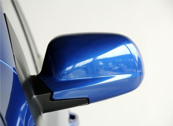 爱腾 2011款 2.3L 两驱舒适汽油版 外观细节类   外后视镜