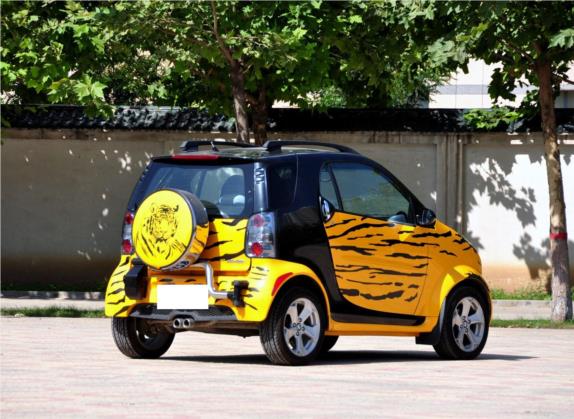 小贵族 2009款 1.1L 手动尊贵I型C 外观   斜后