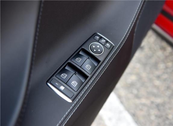 Model S 2015款 Model S 85D 车厢座椅   门窗控制
