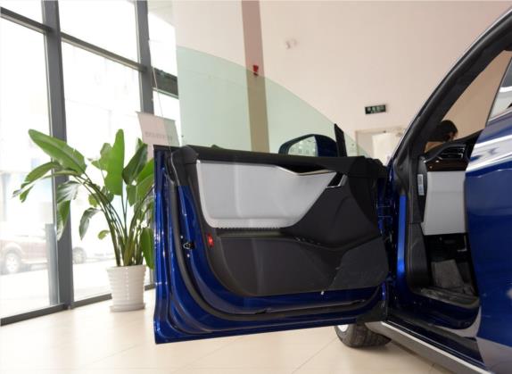 Model S 2015款 Model S 90D 车厢座椅   前门板