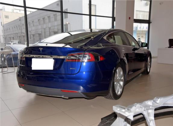 Model S 2015款 Model S 90D 外观   斜后