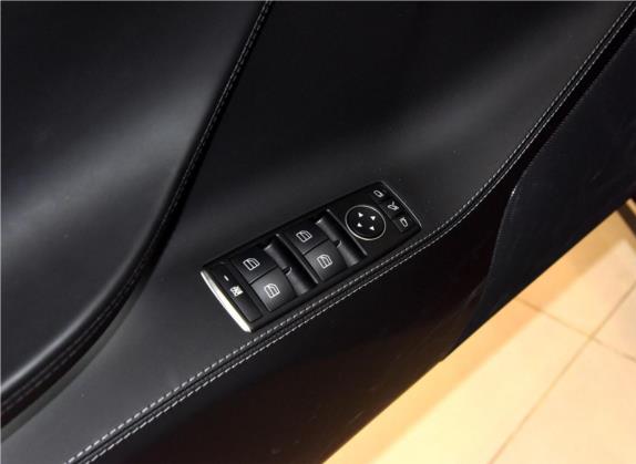 Model S 2015款 Model S P90D 车厢座椅   门窗控制