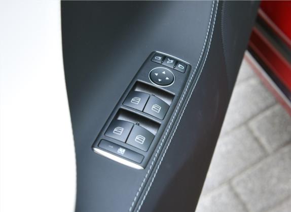 Model S 2019款 长续航版 车厢座椅   门窗控制