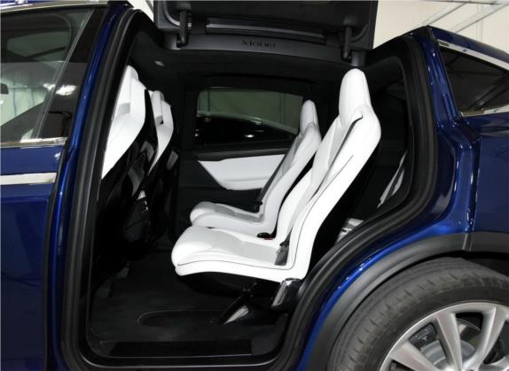 Model X 2016款 Model X 90D 车厢座椅   后排空间