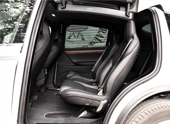 Model X 2016款 Model X 75D 车厢座椅   后排空间