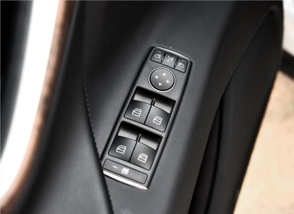 Model X 2016款 Model X 75D 车厢座椅   门窗控制