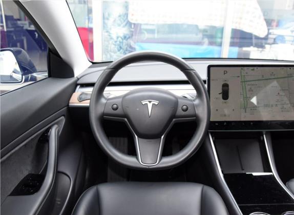 Model 3(进口) 2019款 长续航全轮驱动版 中控类   驾驶位