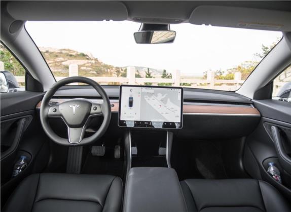 Model 3 2019款 标准续航后驱升级版 中控类   中控全图